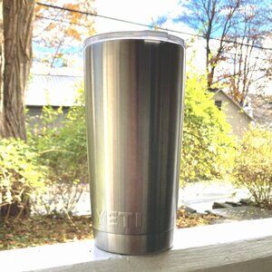 YETI Stainless Steel Insulated Tumbler with Lid